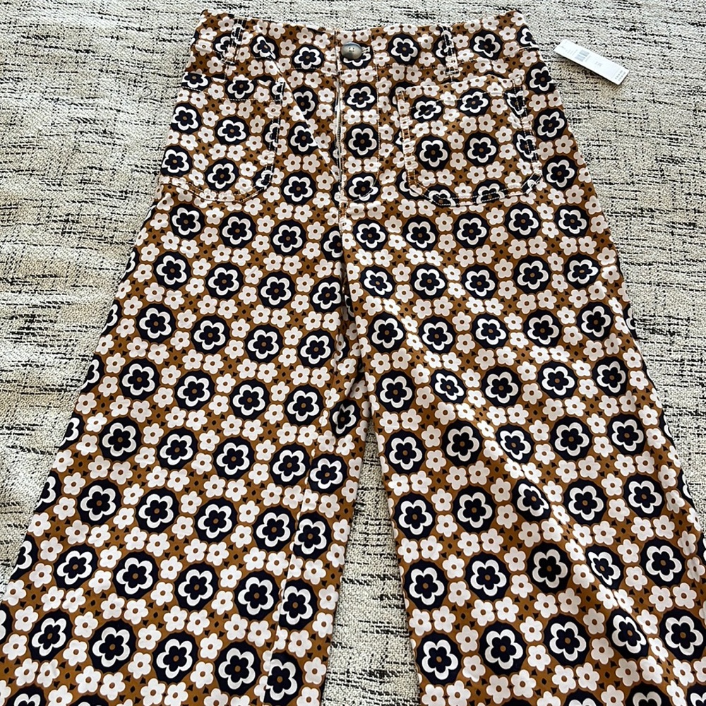 Anthropology cropped pant with fun retro design, size 28